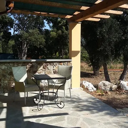 Villetta Nel Bosco Chalet *